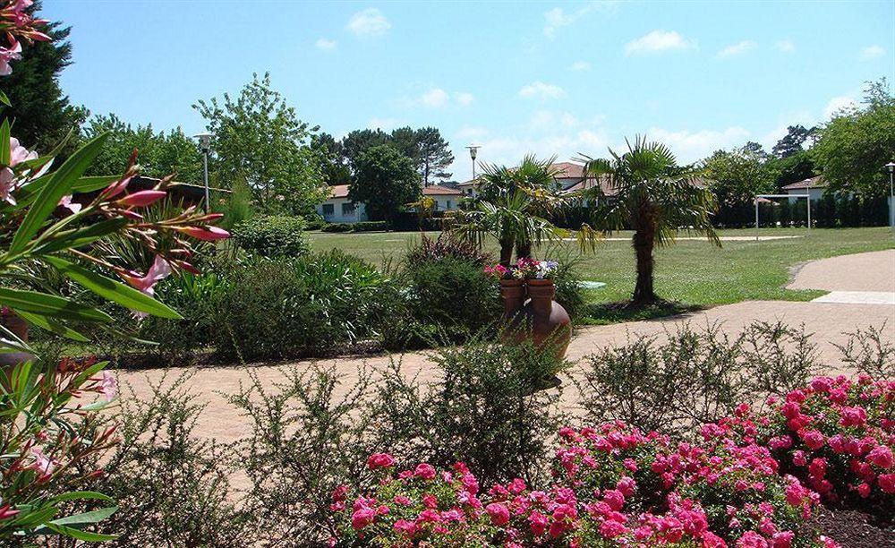 Domaine Du Pignada Hotel Boucau Exterior photo