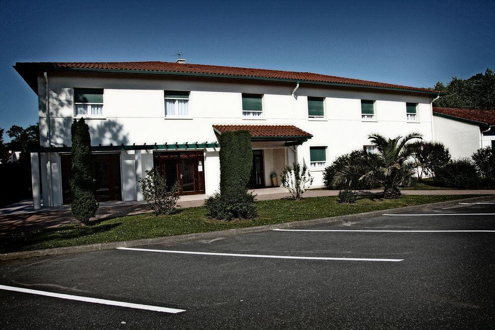 Domaine Du Pignada Hotel Boucau Exterior photo