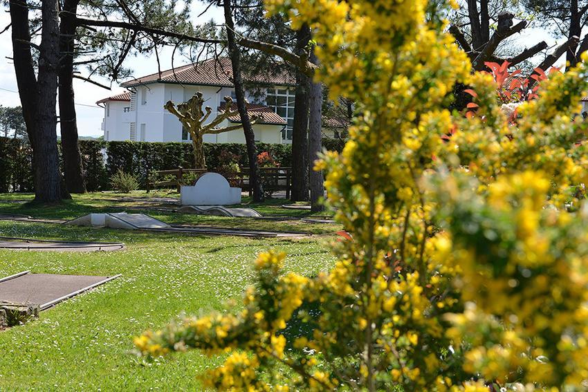 Domaine Du Pignada Hotel Boucau Exterior photo
