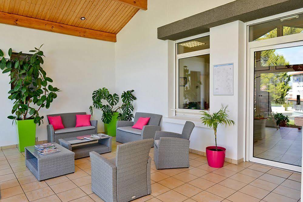 Domaine Du Pignada Hotel Boucau Exterior photo